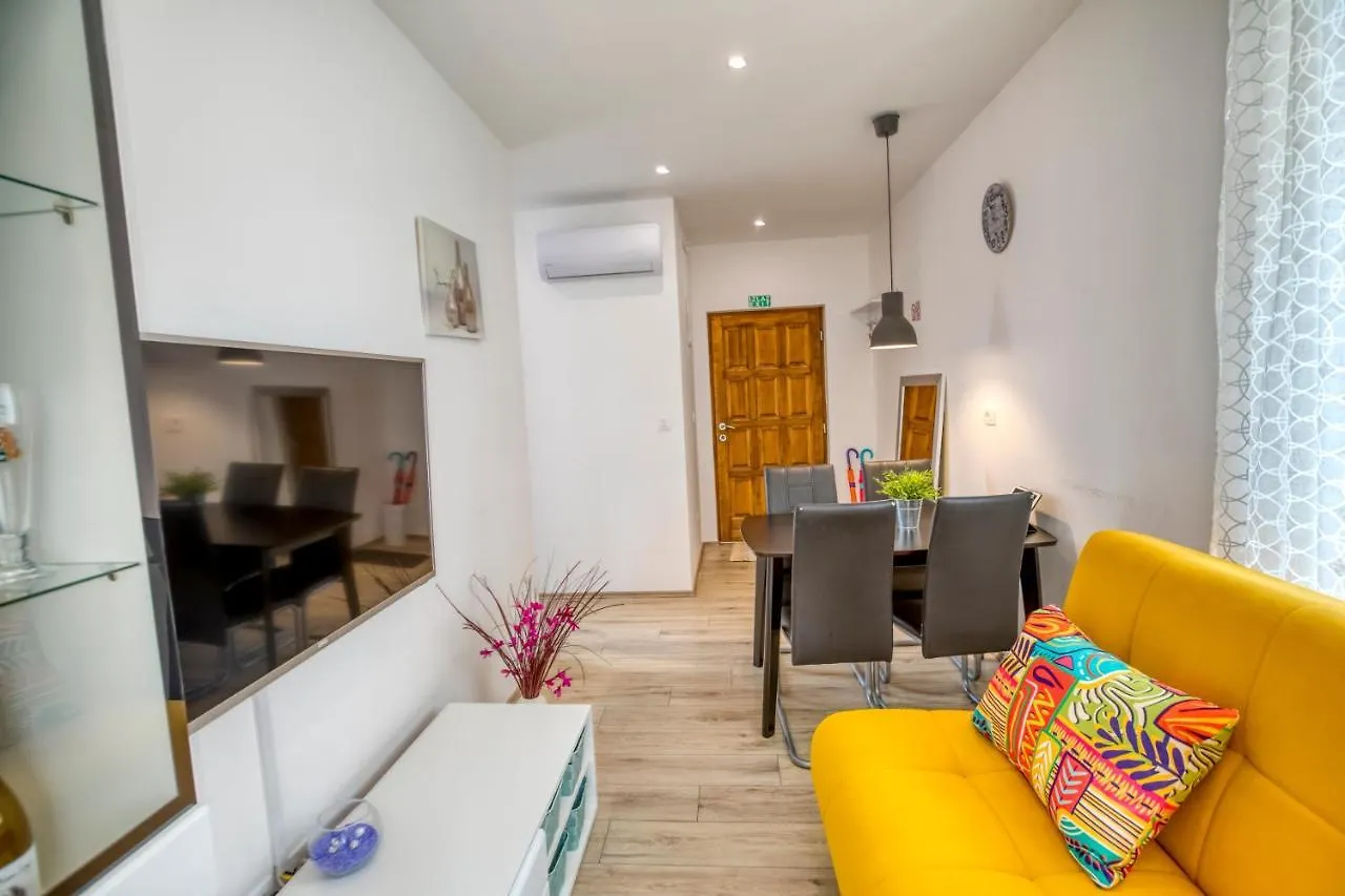 Apartment Grace, Feel At Home - Away From Home contacts